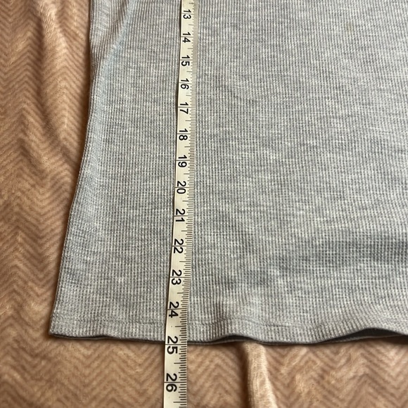 Michael Kors Waffle Knit Oversized Cowl Turtleneck Sparkle Logo sz L - Picture 6 of 6